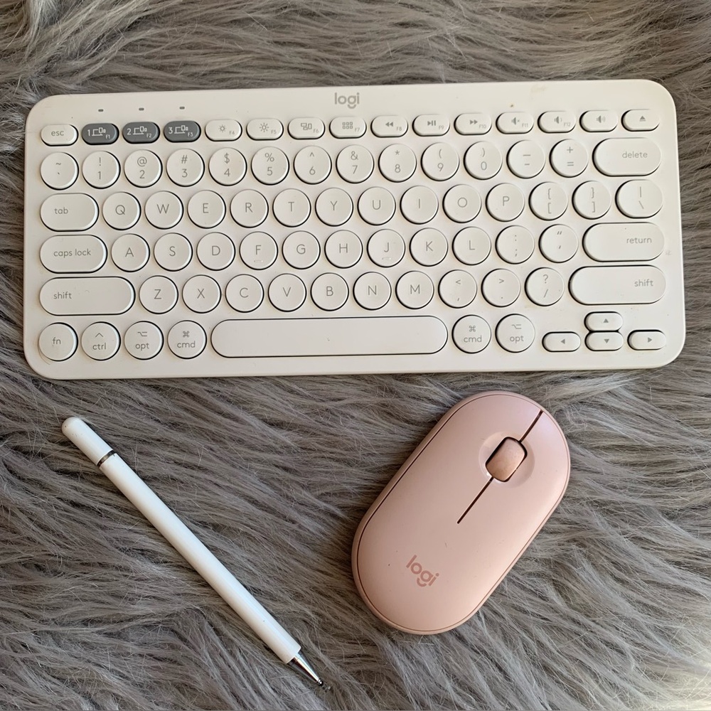 Logitech K380 Multi-Device Bluetooth keyboard with Pebble M350 wireless mouse